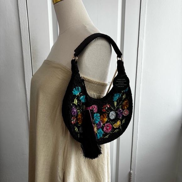 HAND BEADED BAG Made in India - Picture 5 of 6